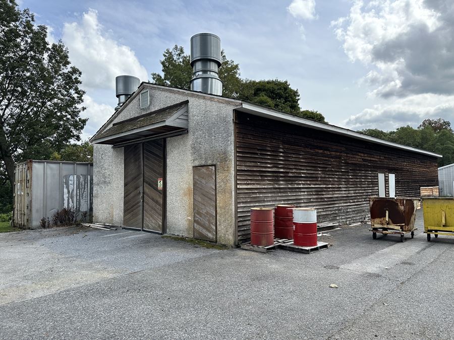 2,300 SF | 2 Brewery Lane | Flex Building For Lease