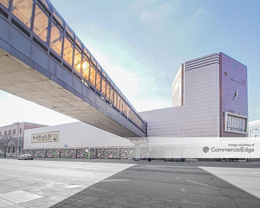 15401 West Grand River Avenue, Detroit, MI 48227