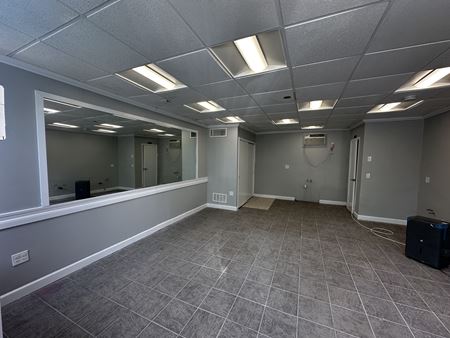 Retail space for Sale at 590 Franklin St in Worcester