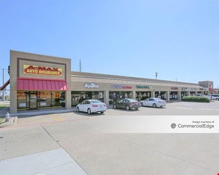 Retail space for Rent at 108 West Belt Line Road in Cedar Hill