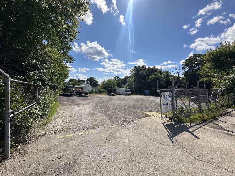 S76 W17871 Janesville Rd