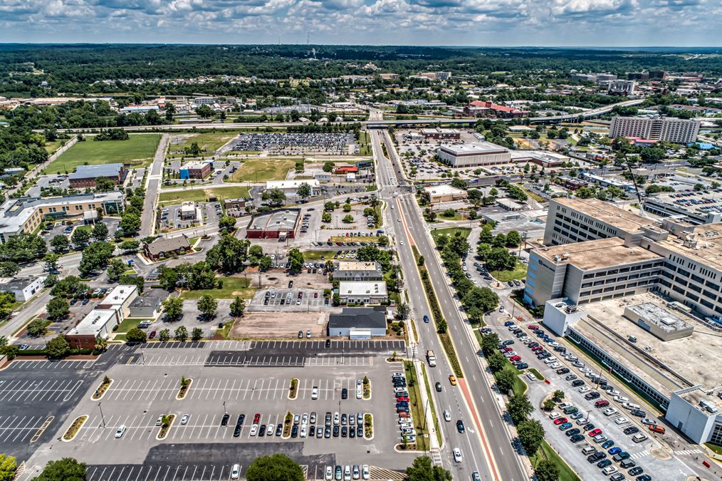 Prime Medical Office Building Directly Across from Hospitals