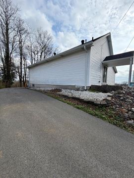 610 E Reservoir st.