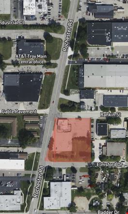 1090 Rochester Rd