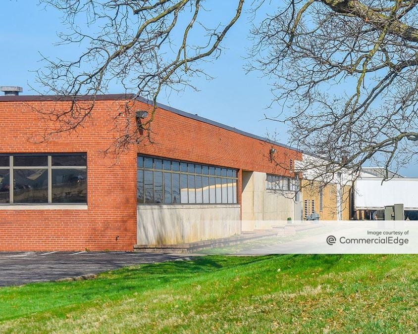 3700 Sullivant Avenue, Columbus, OH Industrial Building