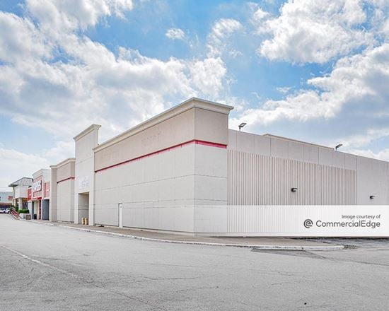 Richland Village - 1300-1306 East Belt Line Road