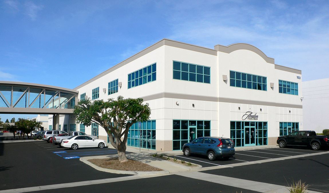 1923-1957 Eastman Ave - Xus Tech Centre