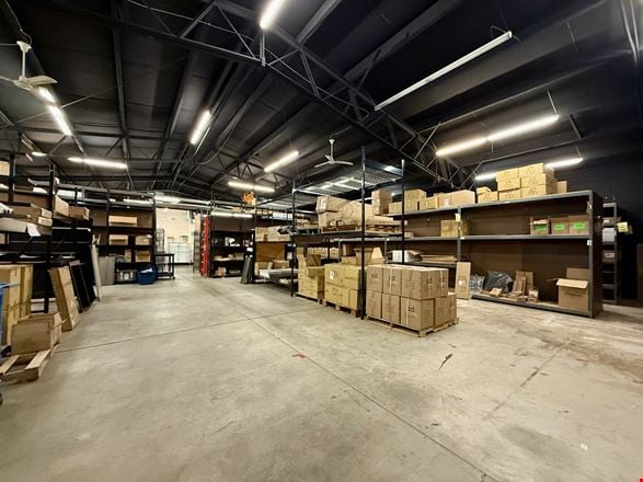 South Salt Lake Freestanding Showroom/Flex