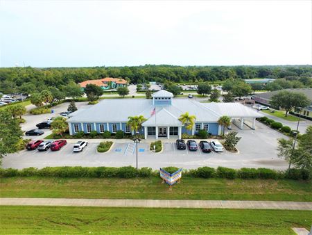 CLASS A BANK/OFFICE MINUTES FROM I-75 - Bradenton