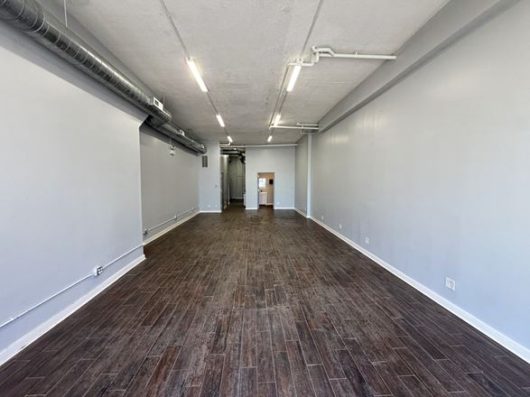 1400 N Ashland