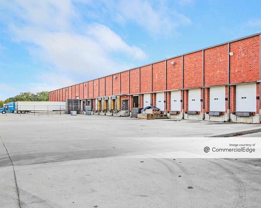 Westside Industrial Park Building 11