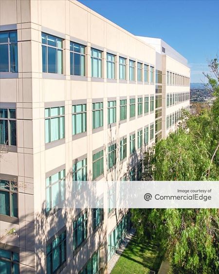 Office space for Rent at 30 Enterprise in Aliso Viejo