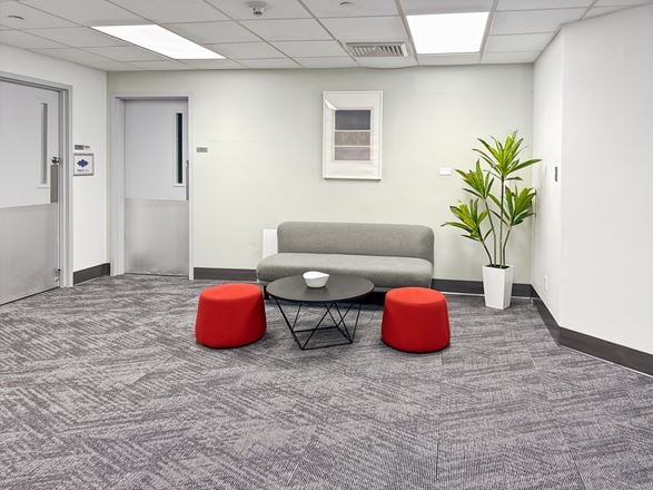 Regus - Pensacola – 545 Brent Lane