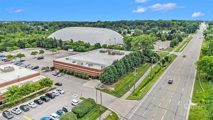 For Lease - 23,772 SF - Auburn Hills