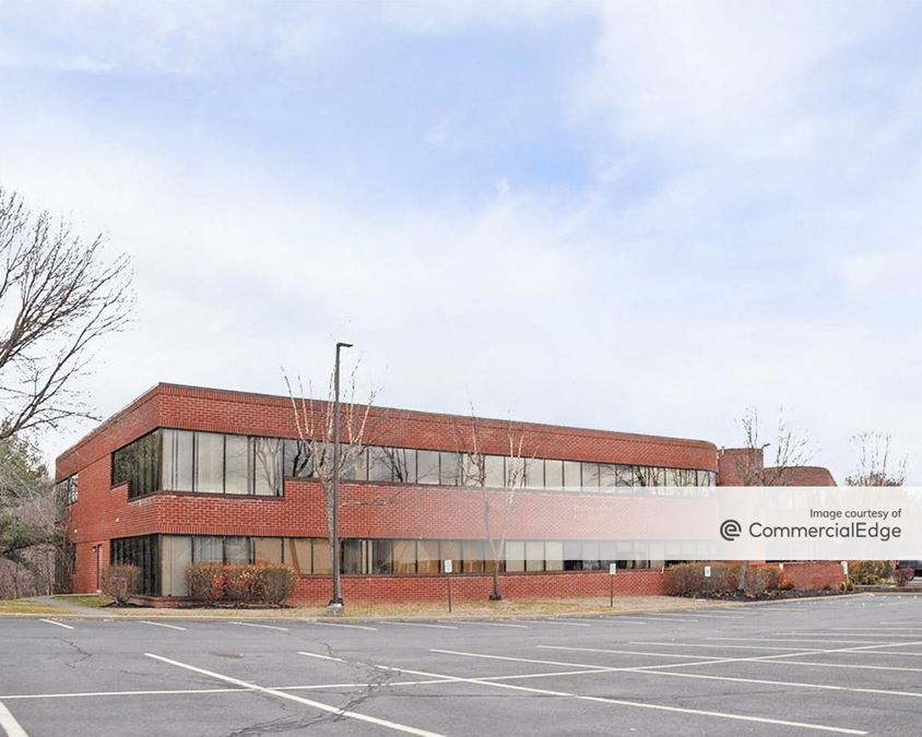 Professional Arts Building 2500 Pond View Office Building