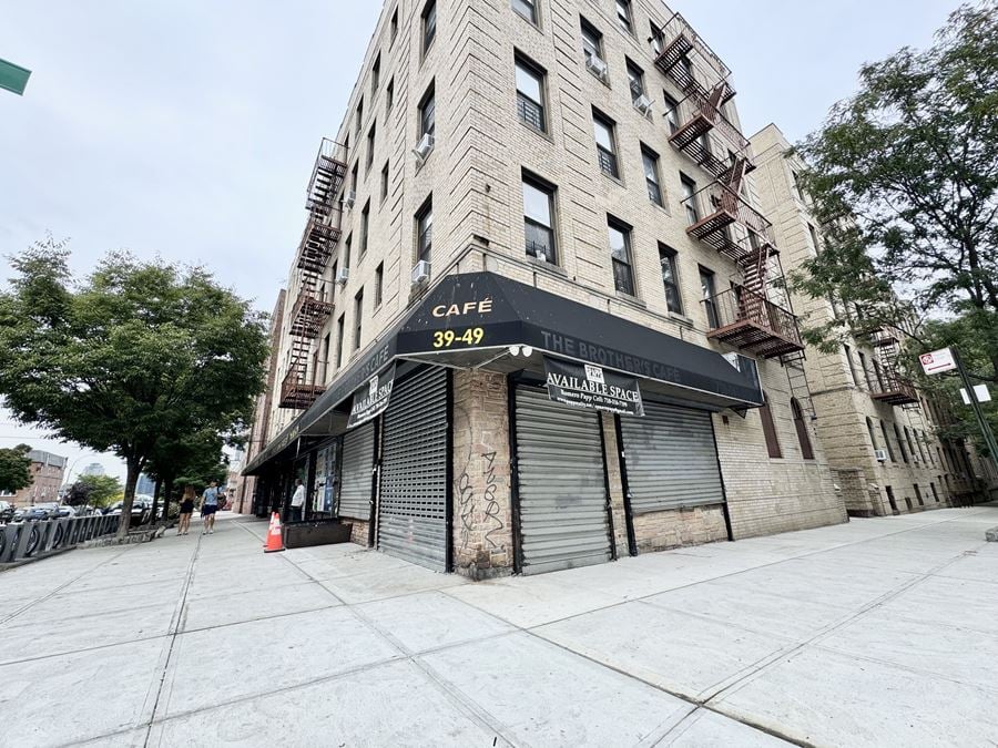 Restaurant Space For Lease in Prime Sunnyside Location