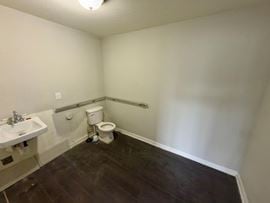 Freestanding Retail Building | Corner Lot