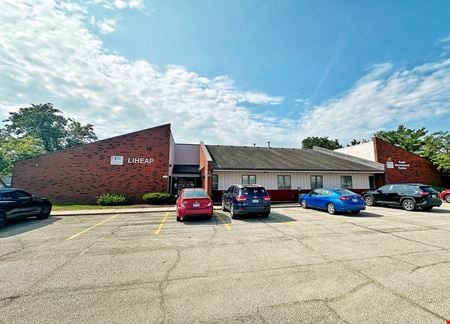 Office space for Rent at 2009 Round Barn Rd in Champaign
