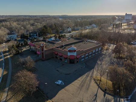 Photo of commercial space at 1305 Crystal Lane in Chaska