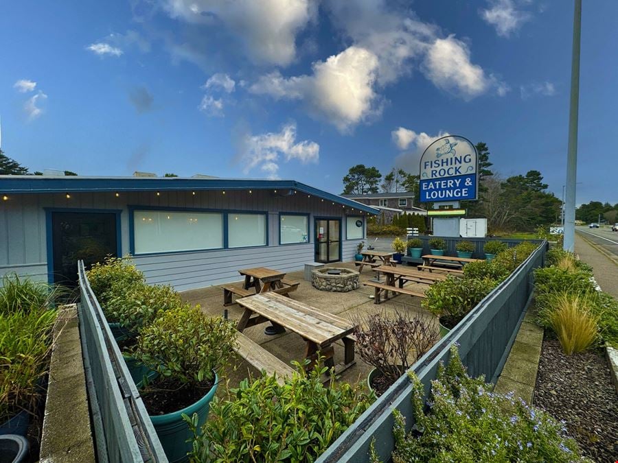 HWY 101 Restaurant Opportunity