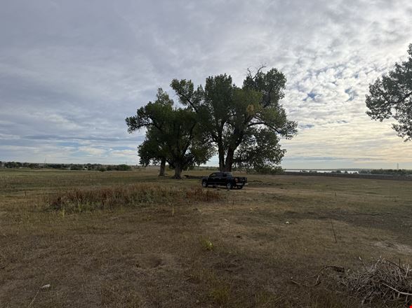 ±42.765-Acre Land Tract