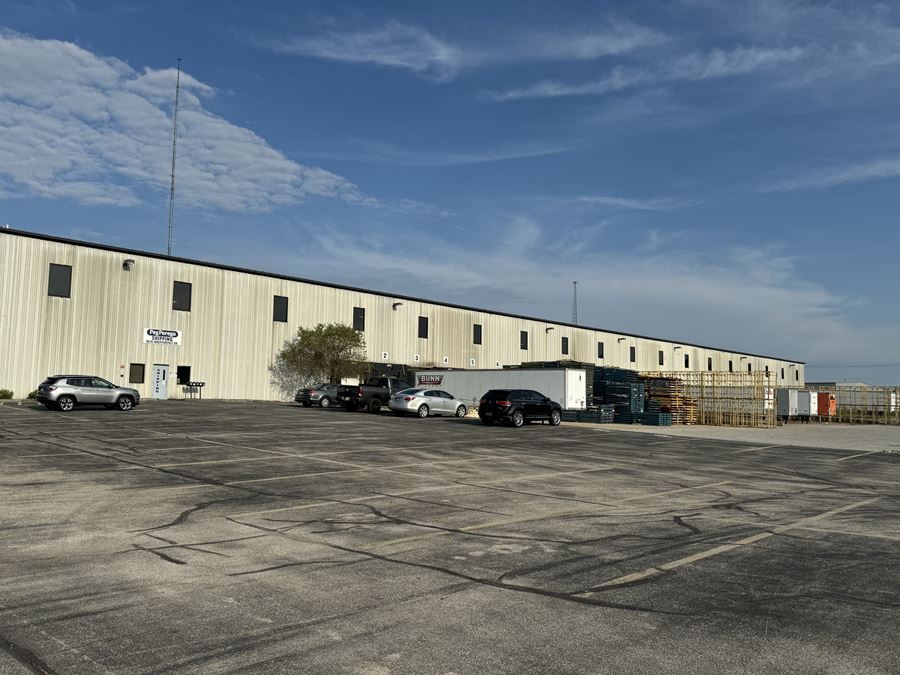 Fort Wayne, IN | 129,600 SF
