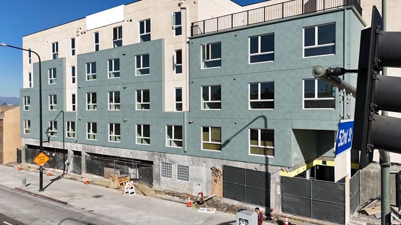 Street Visible Retail in New Mixed-Use Development