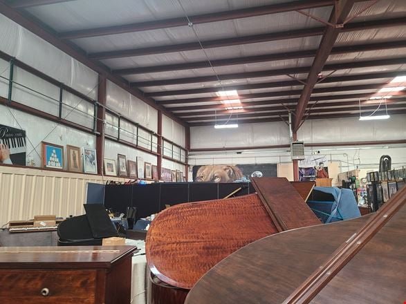 Fully Leased Multi Tenant Industrial