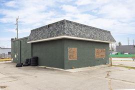 $1 Auction – 1.4K SF Freestanding Mixed Use | Detroit MSA