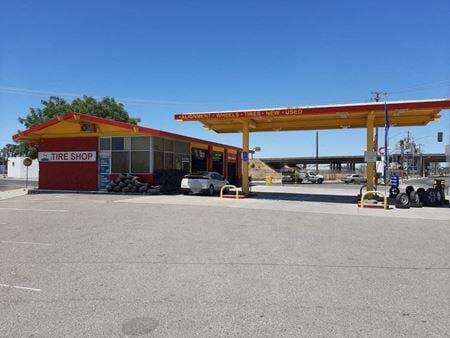 Retail space for Sale at 2121 H St in Fresno