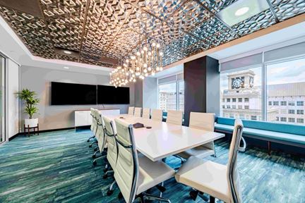 CoWorking PDX at Fox Tower - 805 SW Broadway