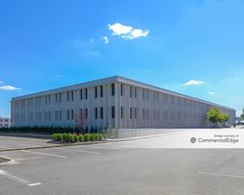 3 Dakota Drive