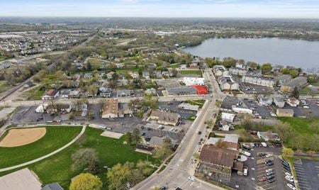 Retail space for Sale at 3 S Old Rand Rd in Lake Zurich