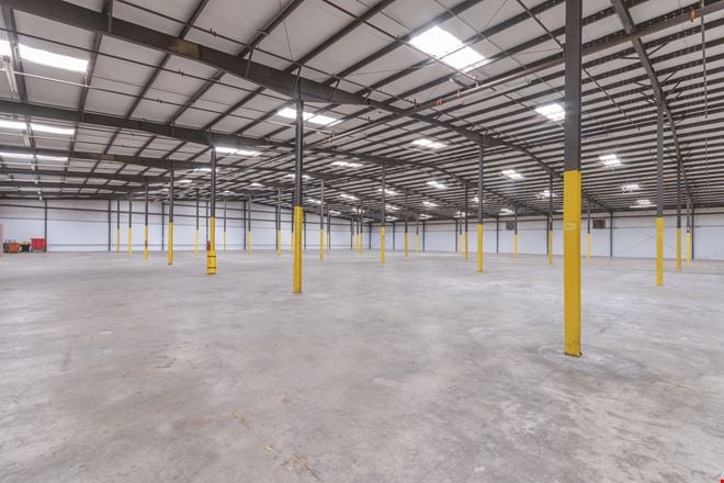 70,000 SF WAREHOUSE SPACE
