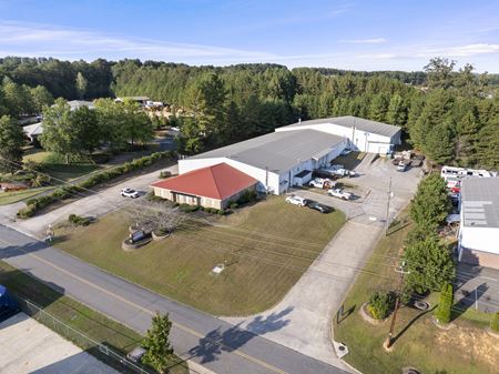 Industrial space for Sale at 425 Wilbanks Dr in Ball Ground