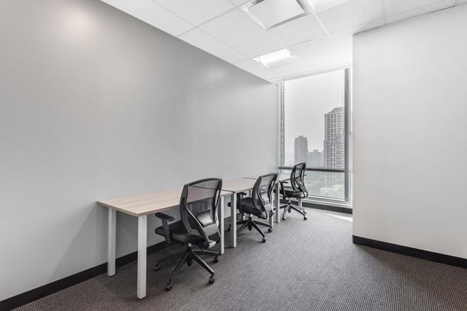 Regus - Burnaby - Solo District