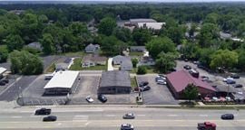 502 E War Memorial Dr