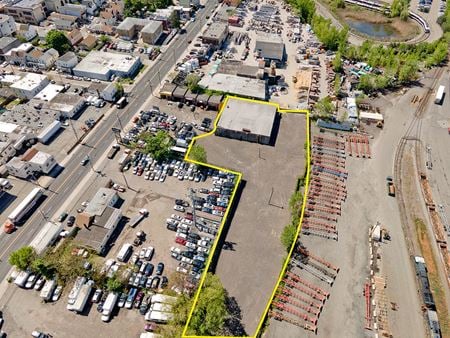 Industrial space for Rent at 5401 Tonnelle Ave in North Bergen