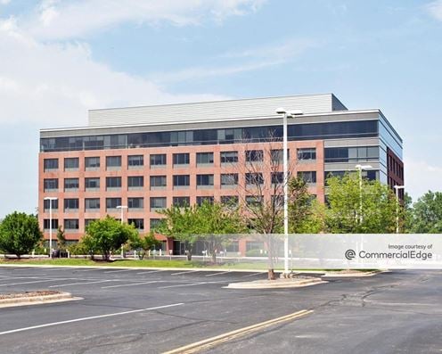 Corporate Center of Northbrook - 1033 Skokie Blvd