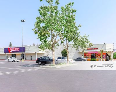Meadows Plaza