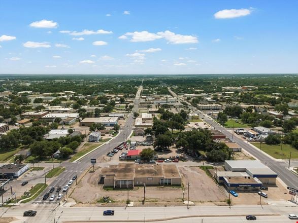 1700 W Waco Dr