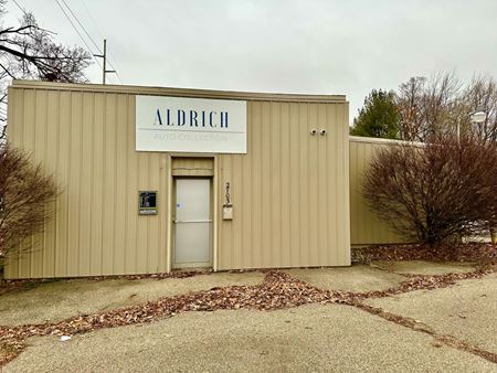 Office space for Rent at 2703 Turner Road in Lansing