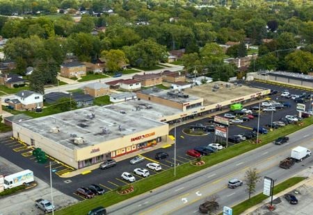Retail space for Rent at 1006 East 162nd Street in South Holland
