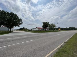 8050 Red Bluff Rd: 5 ACRE GENERAL COMMERCIAL RETAIL PROPERTY