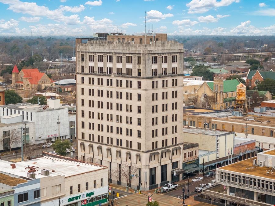 Guaranty Bank / Capital One Building