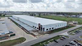 Bldg 2 @ RIVERMARK 185