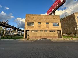 5925 S Wentworth - +/-3,500 SF Duplex/Two-Story Warehouse and Office