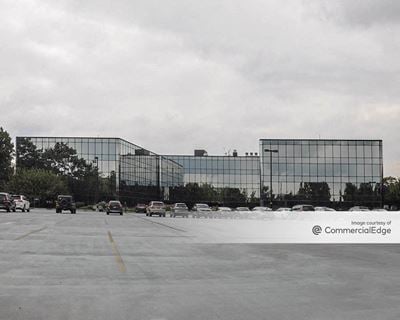Intelligent Office (Melville) - Melville Office Plaza