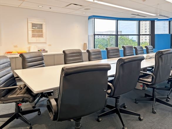Regus - Bethesda - Wisconsin Ave