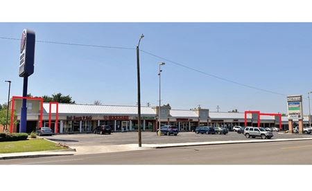 Retail space for Rent at 6807 N May Ave in Oklahoma City